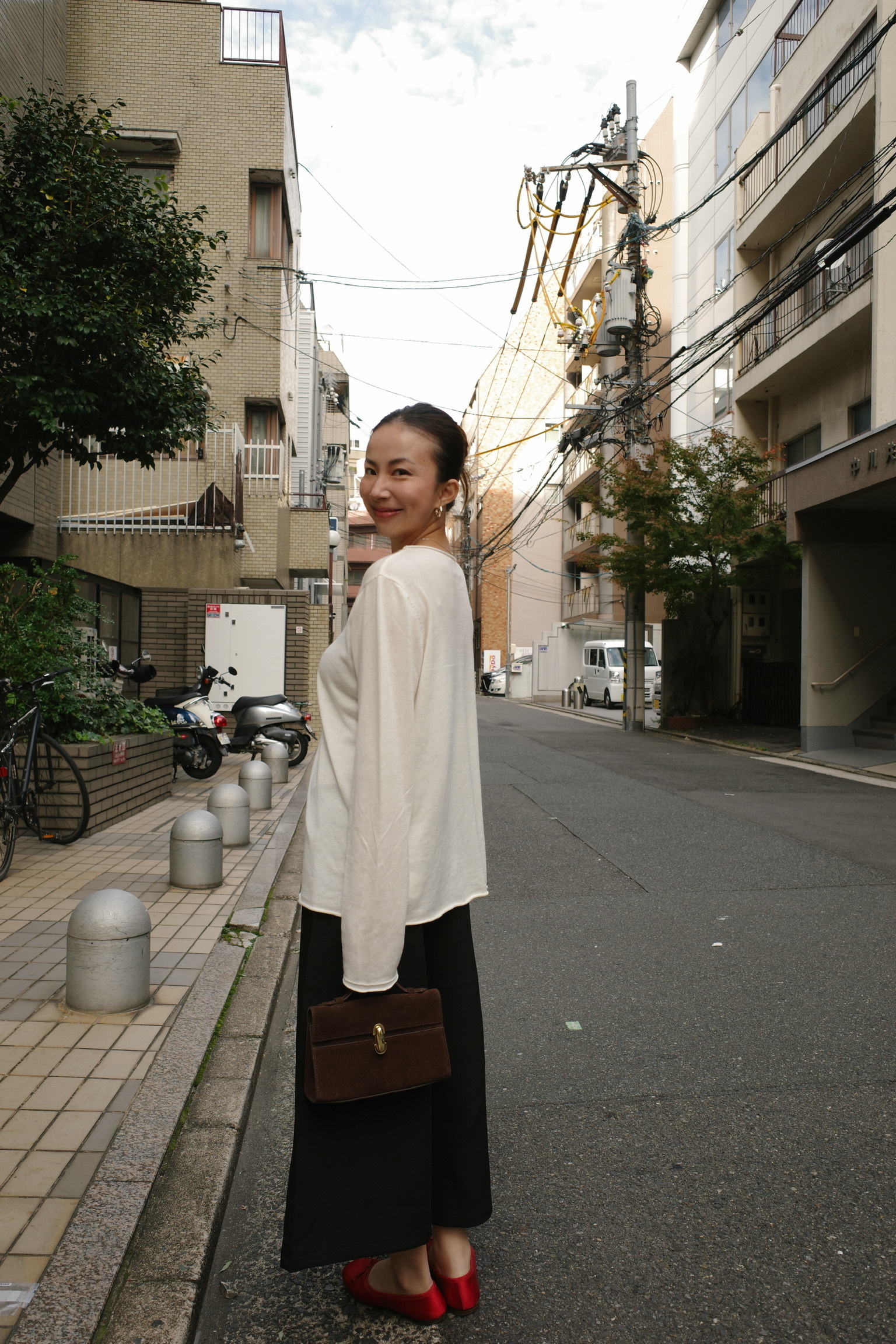 F7098043-8683-4A5A-B168-768511D2029C