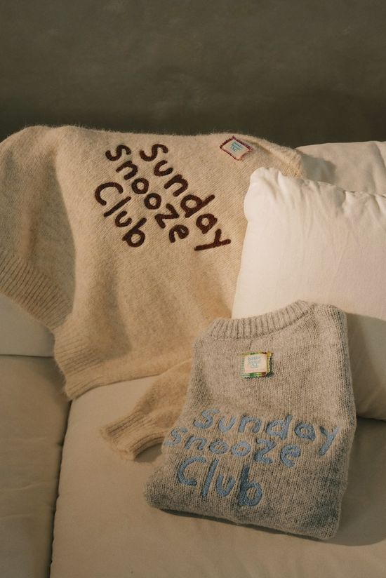  | A S H L E Y  /  STUDIO