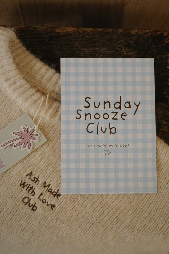  | A S H L E Y  /  STUDIO