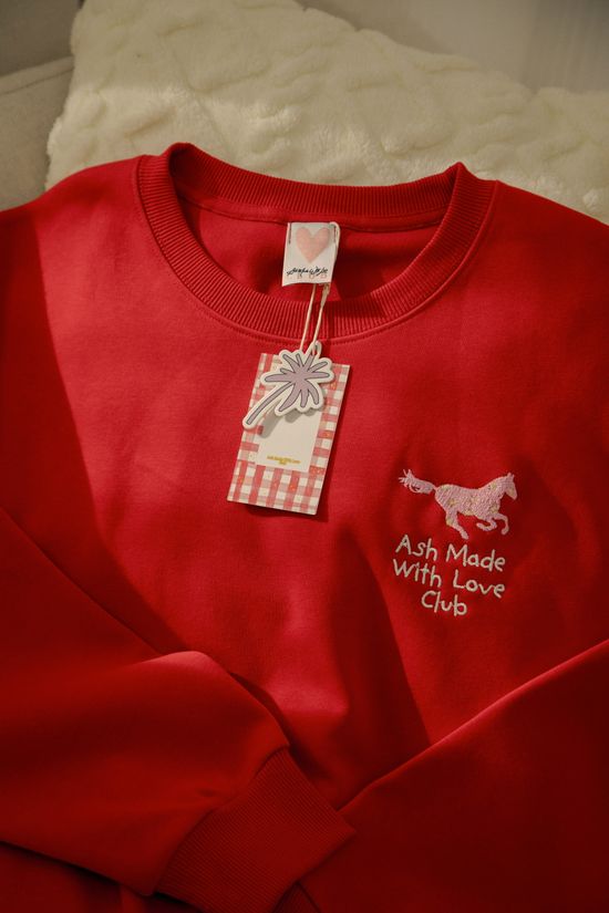  | A S H L E Y  /  STUDIO