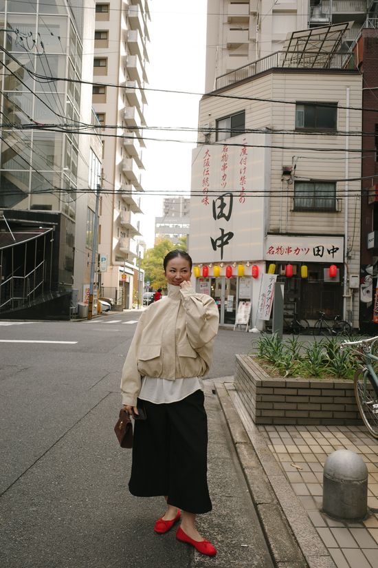  | A S H L E Y  /  STUDIO