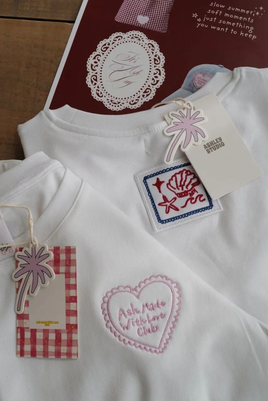  | A S H L E Y  /  STUDIO