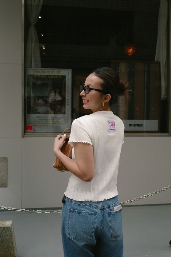  | A S H L E Y  /  STUDIO