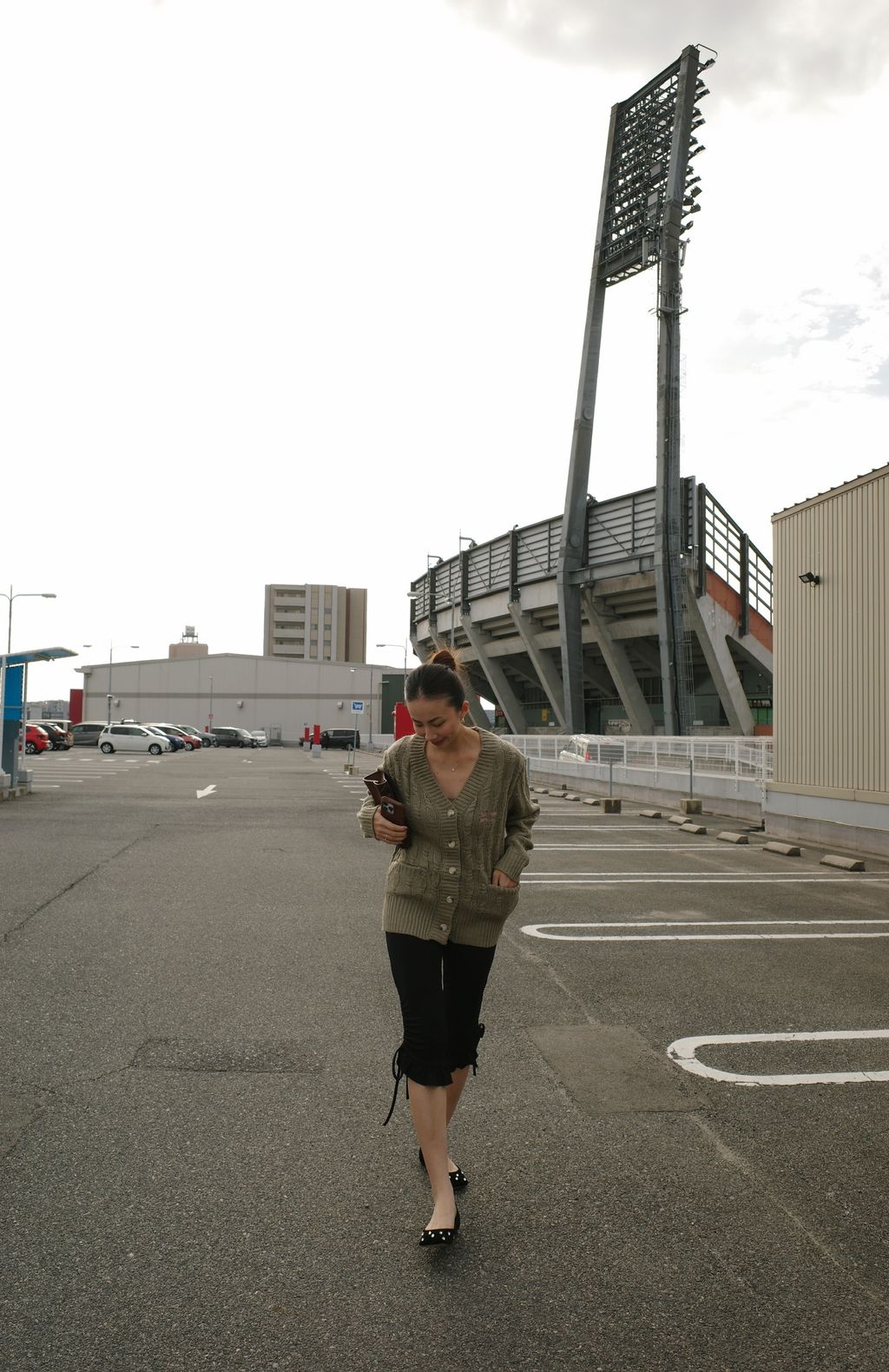 F51B0483-1961-4B60-9AA3-3537CD235027