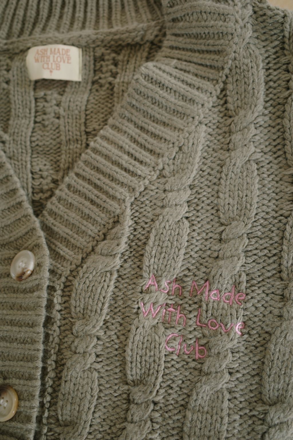 C73515BC-0789-4E21-995F-3B5B4A4E24DC