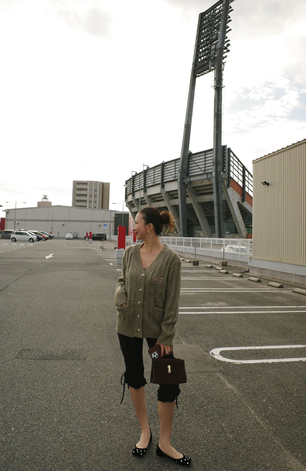 B42EB75E-4B2E-4C4D-A048-21350786EF05