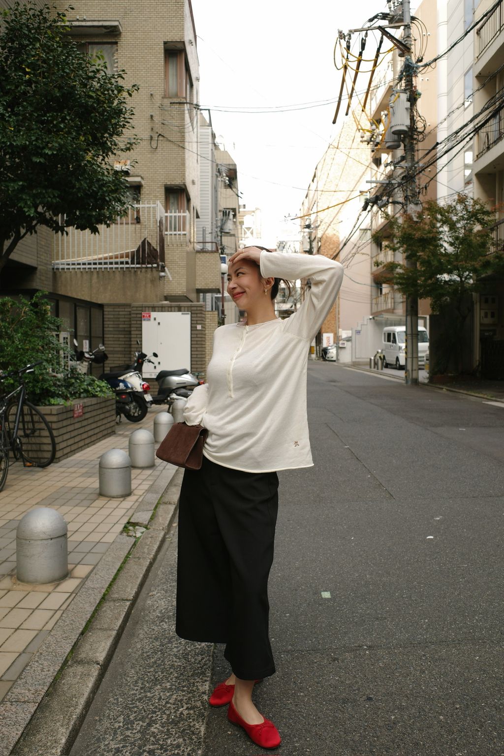 AD8E6BDF-B44D-4F2A-9BEB-053FC0472EFD