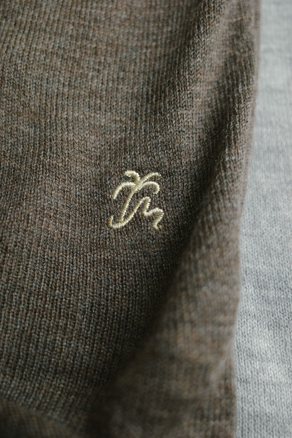 F91ED806-4D72-47E6-8F27-DEE4C71A2818