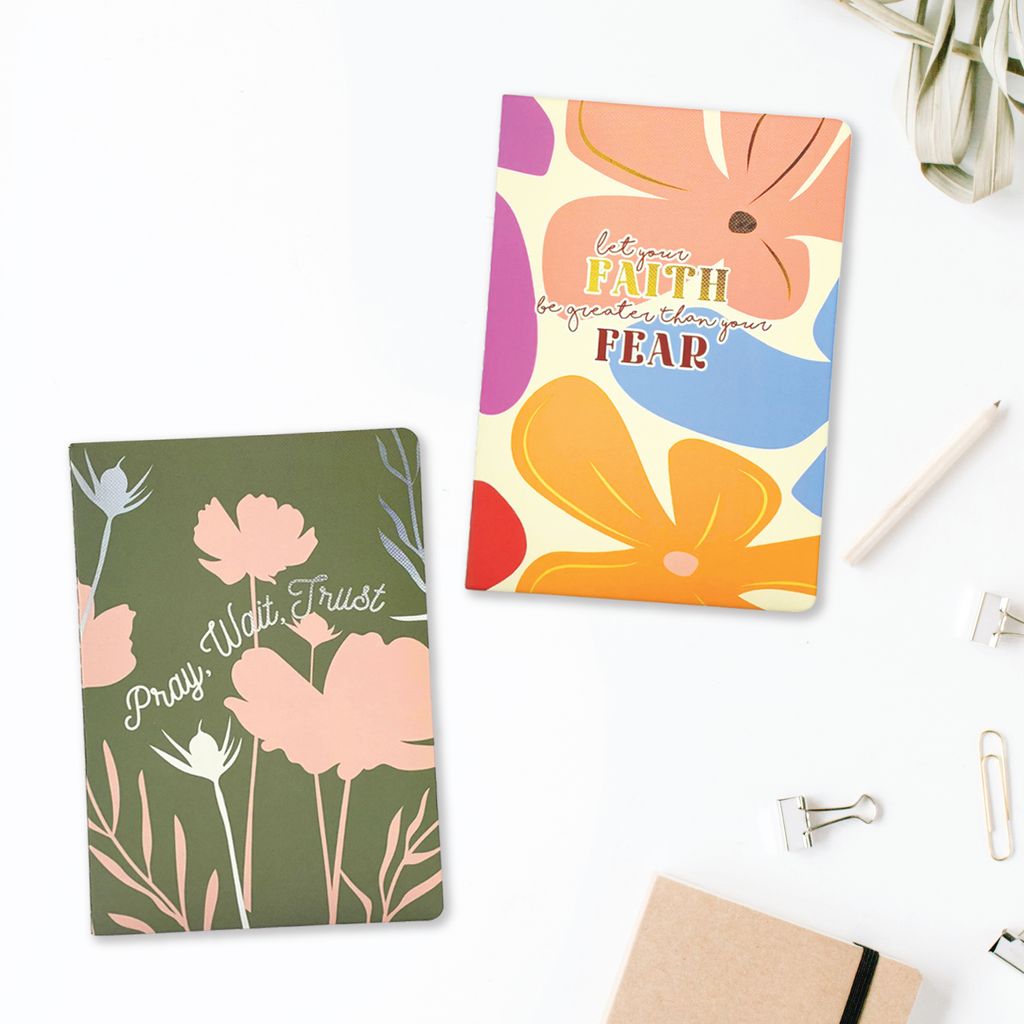1080  x 1080 px dg threadsewn notebook-12