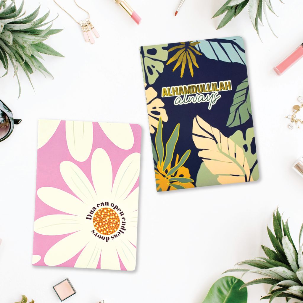 1080  x 1080 px dg threadsewn notebook-10
