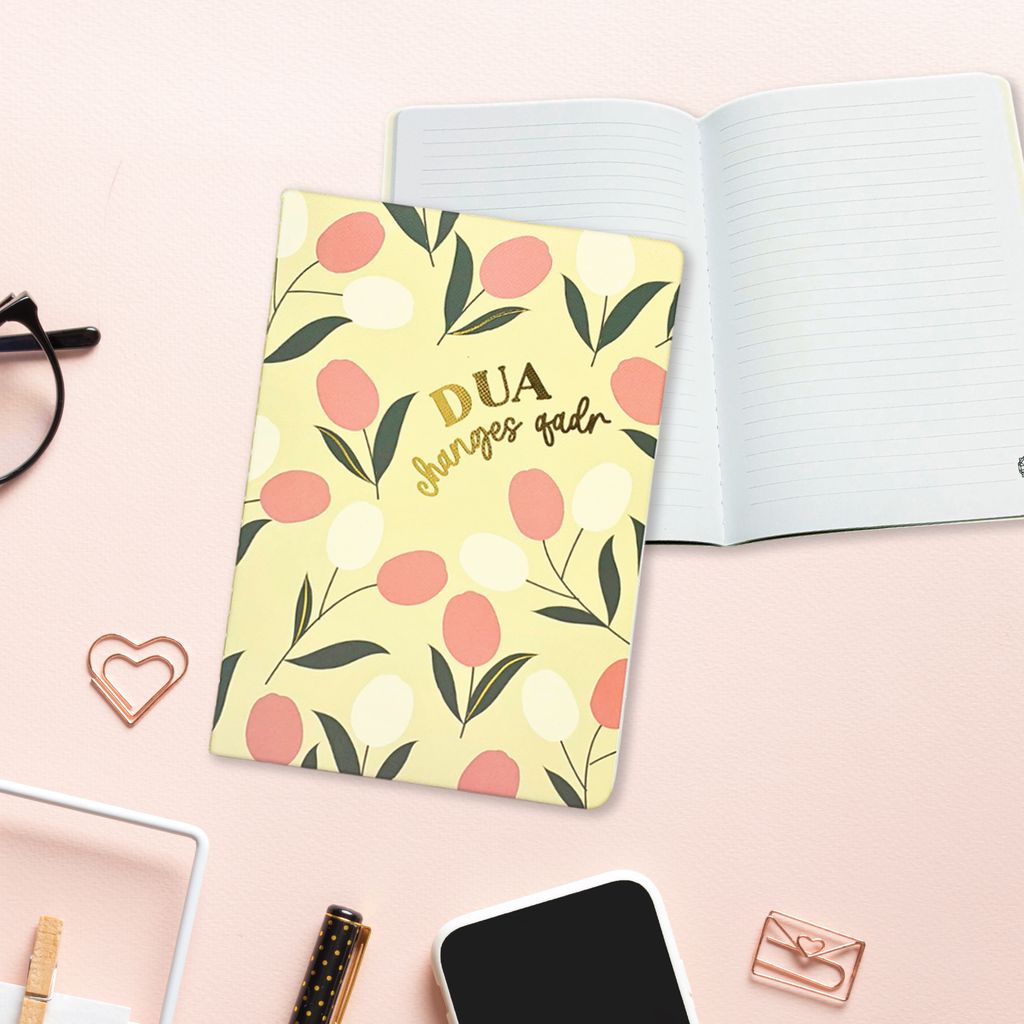 1080  x 1080 px dg threadsewn notebook-07