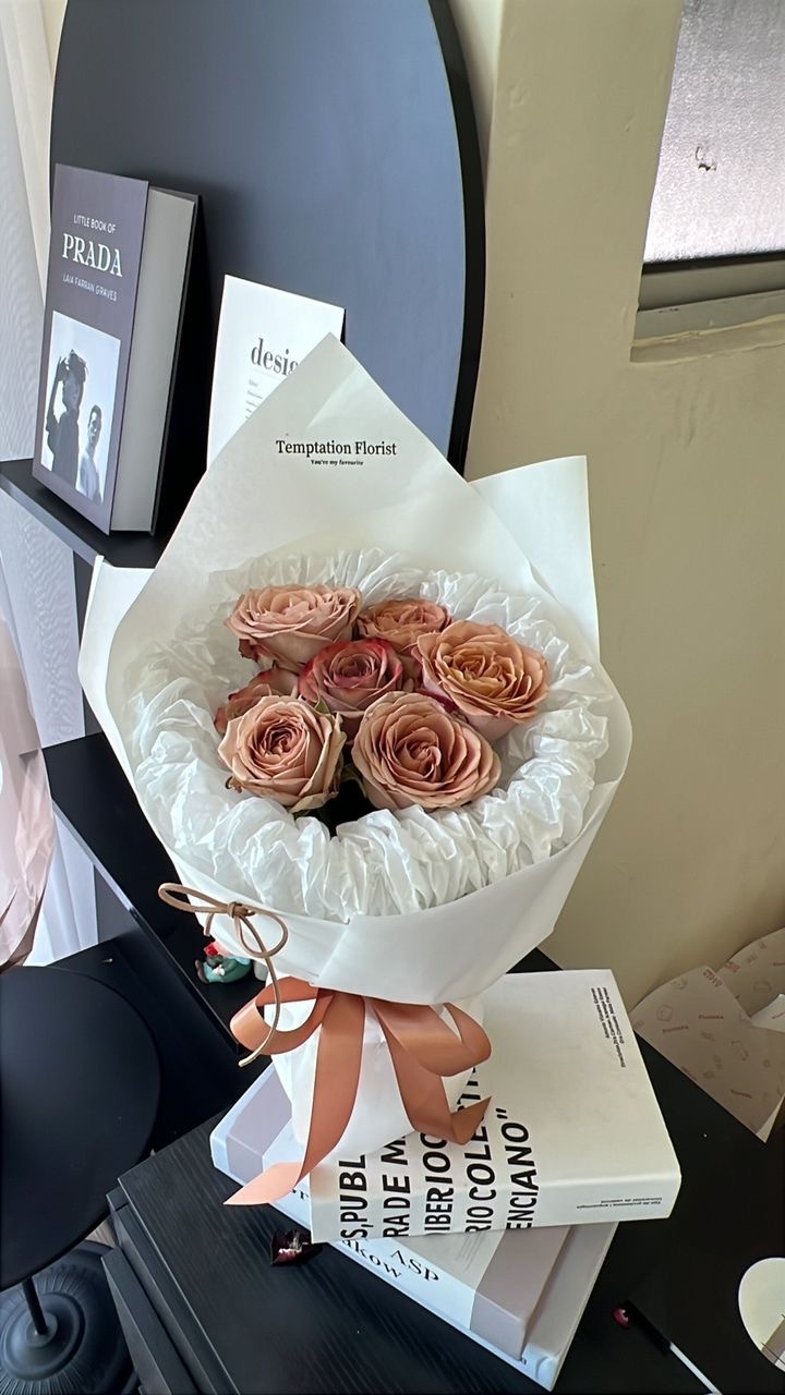 b16dad76-28d7-4ffa-8aaa-9283bddbbaa1