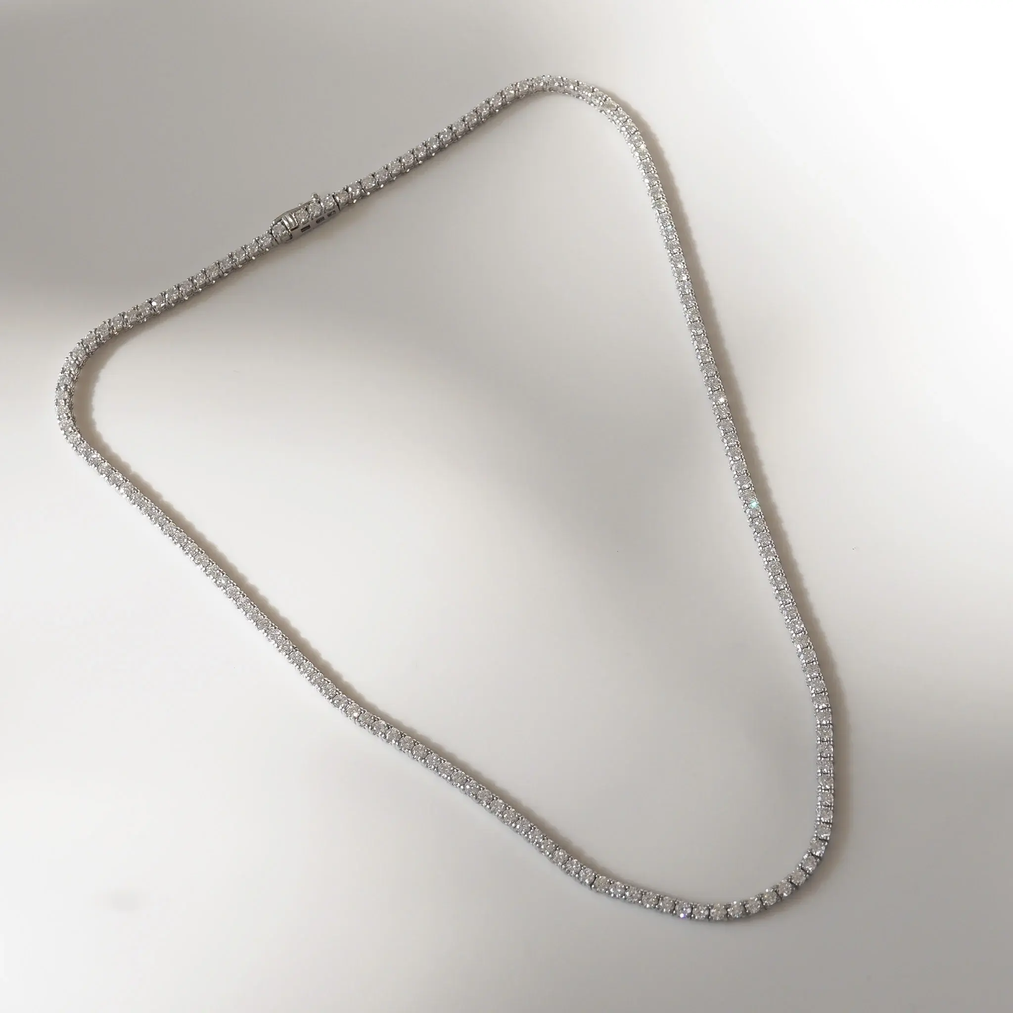 ClassicRoundLab-GrownDiamondTennisNecklace-7