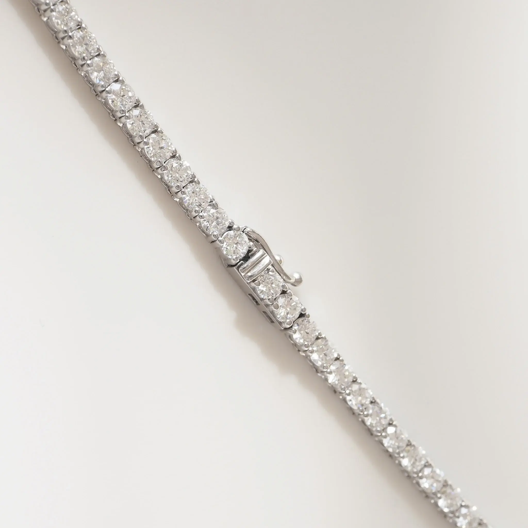 ClassicRoundLab-GrownDiamondTennisNecklace-21