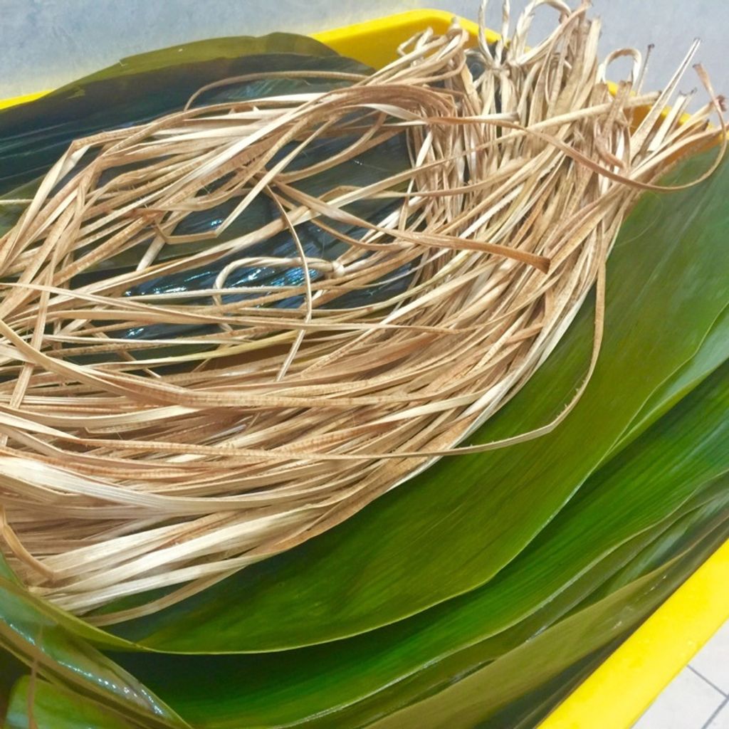 bamboo-leaves  (small bundle) string rm 4.00.jpg