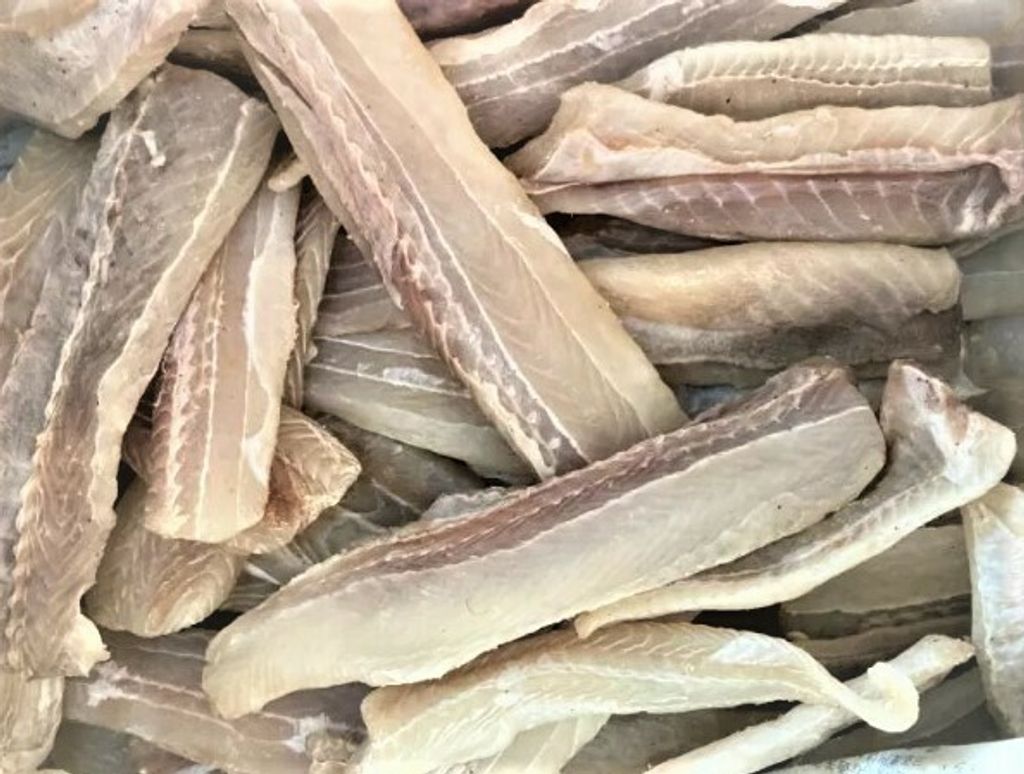 Isi Ikan Masin Yu å’¸é²¨é±¼è‚‰350g Chai Huat Hin