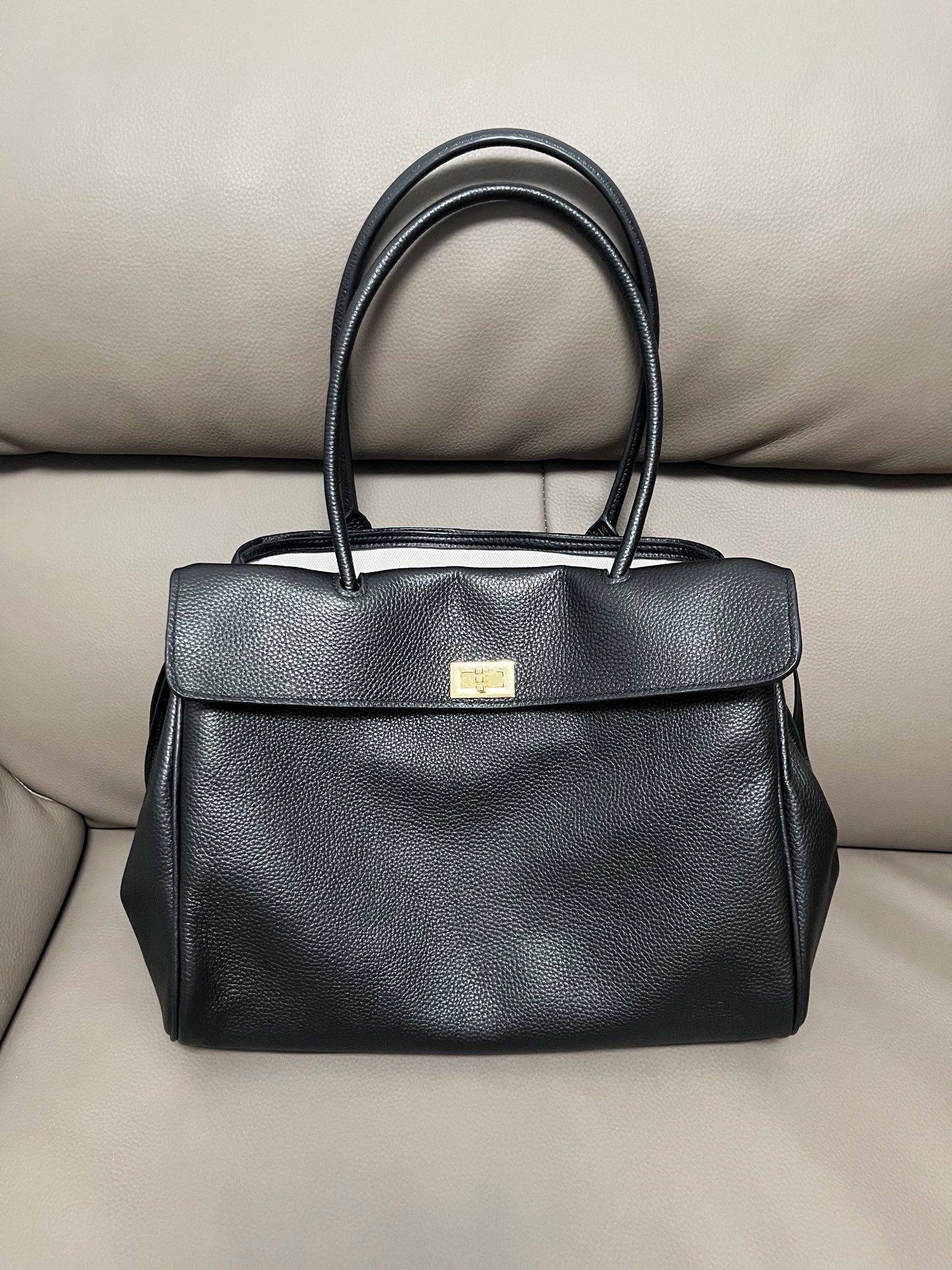 33cm Black