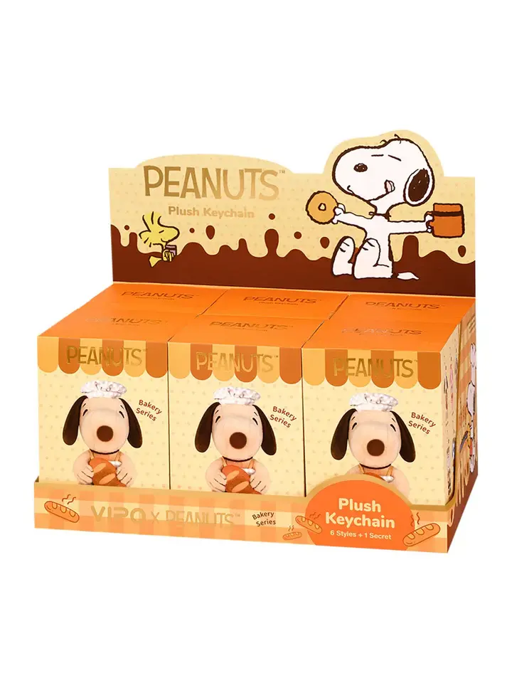 02_VIPO x Peanuts Bakery Plush Keychain Blind Box