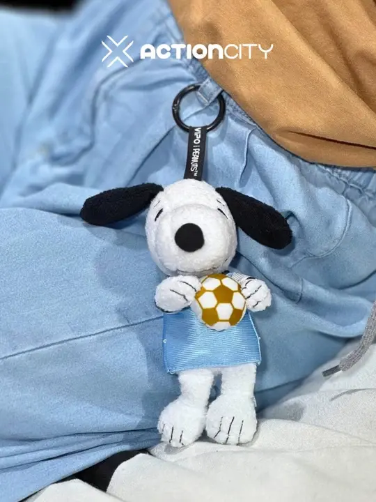 04_VIPOXPEANUTS Football Plush Keychain - Blind Box