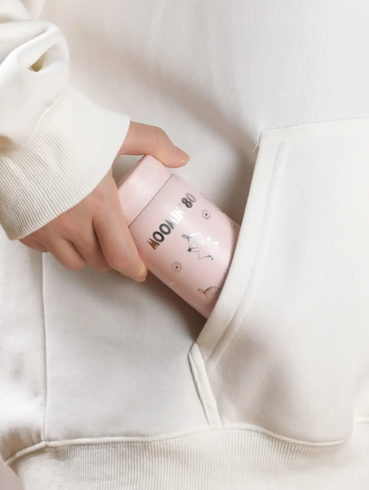07_VIPOxMOOMIN Mini Vacuum Cup