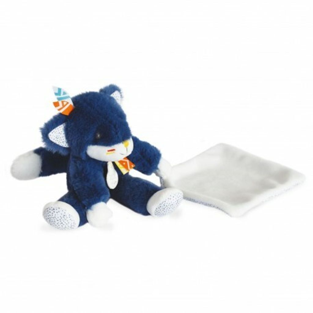 twipi-wolf-with-doudou