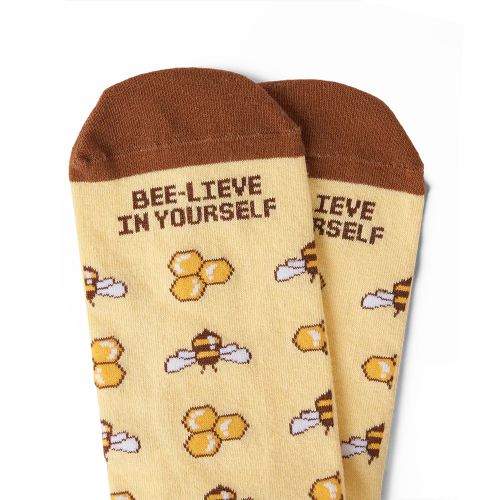 02-KEEP ON BEE-LIEVING CREW SOCK (SIZEM)