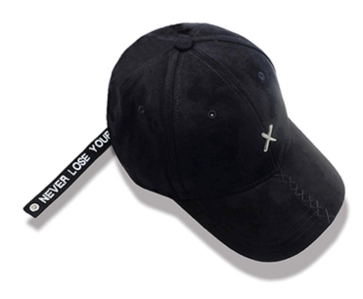 long strap baseball cap