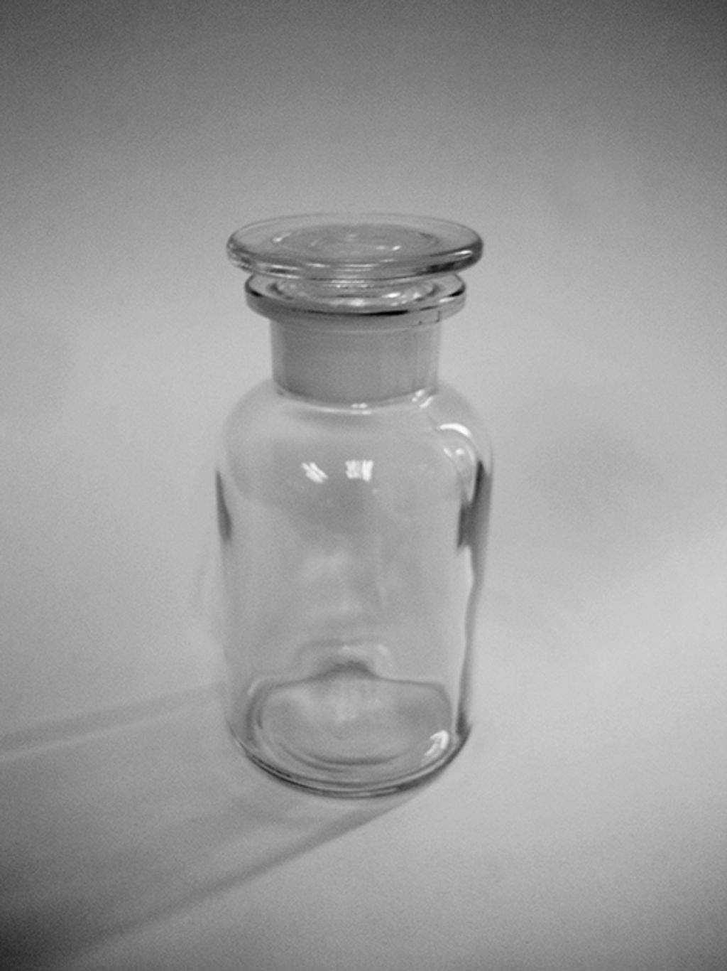 Product 44 - Reagent Bottles Clear Wide Neck.jpg