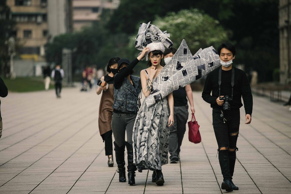 Wukechi藝術創作 - 紐約時報週刊 首度登上VOGUE雜誌版面!