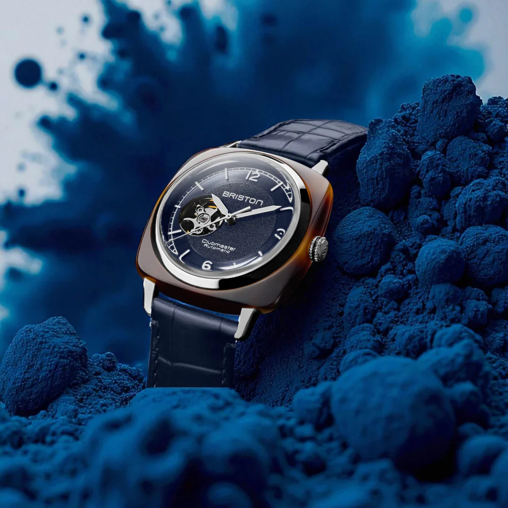 Lifestyle_Clubmaster_Legend_Classic_Open_blue