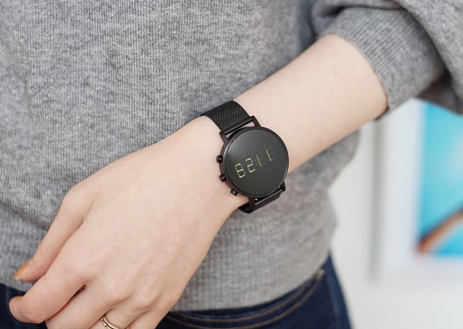 全球首支無邊框電子錶「Tokiji」登台！