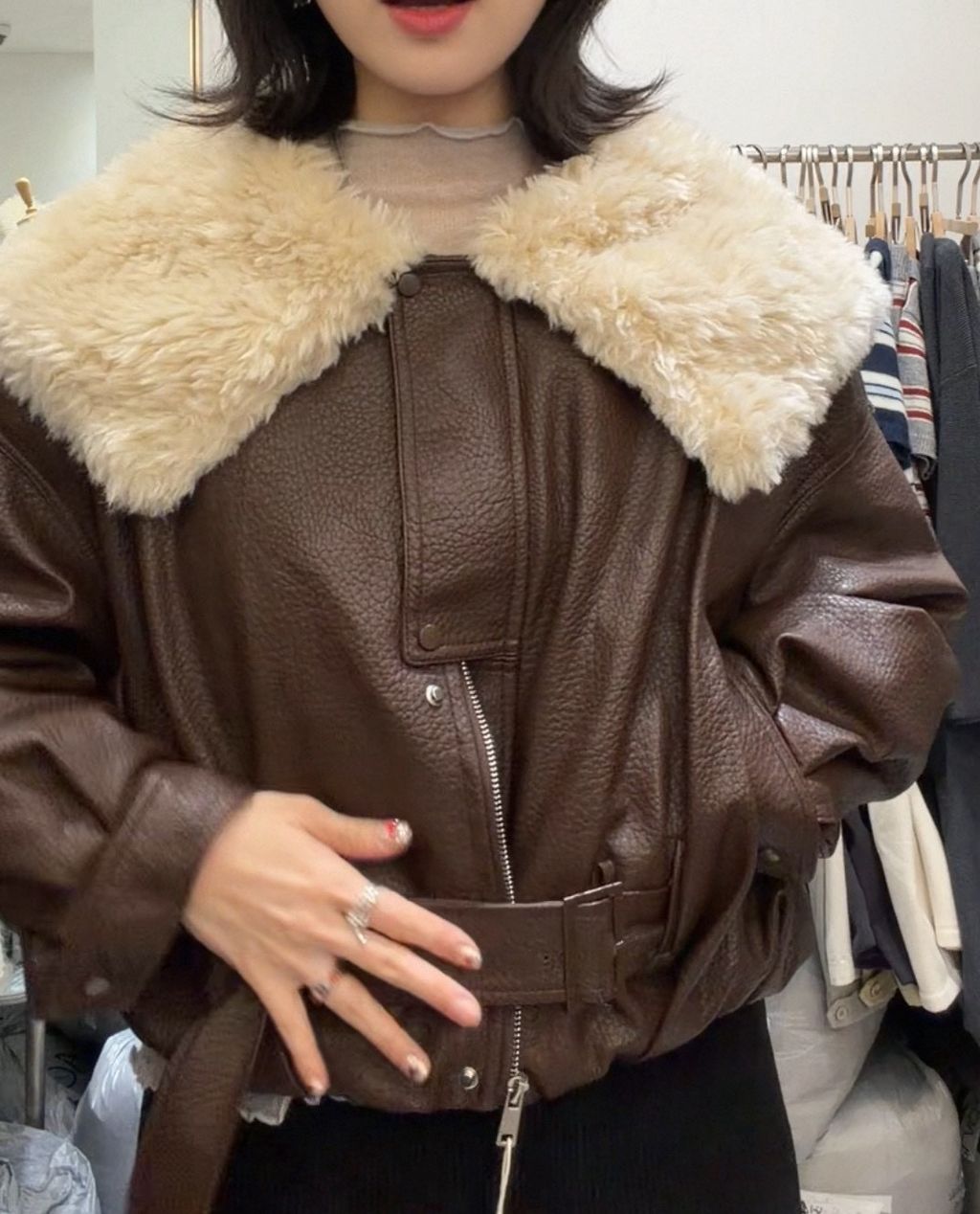 image_EBDE4AE3-FC11-4ECC-A7B5-7897E5A6491A_1763999621