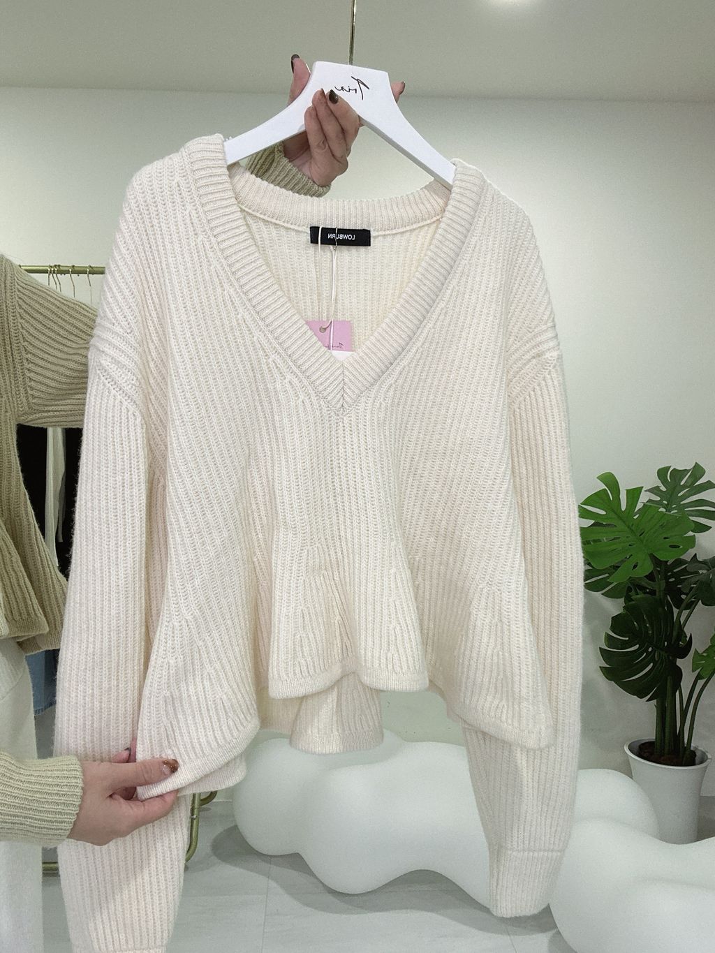 image_713627E3-BCB3-47DE-B08A-0A8F629ECA32_1764946063