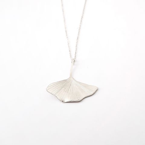 ginkgo leaf large2.jpg
