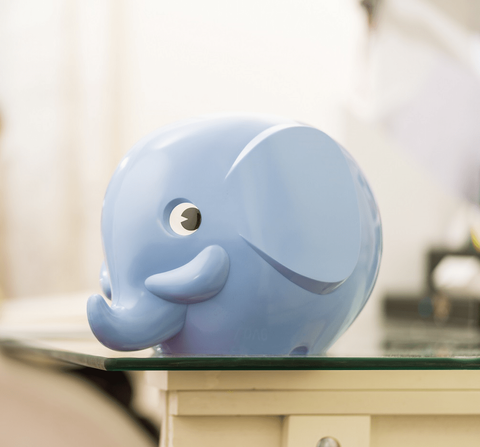 Elephant-on-the-table-2019_lowres-e1583575015692