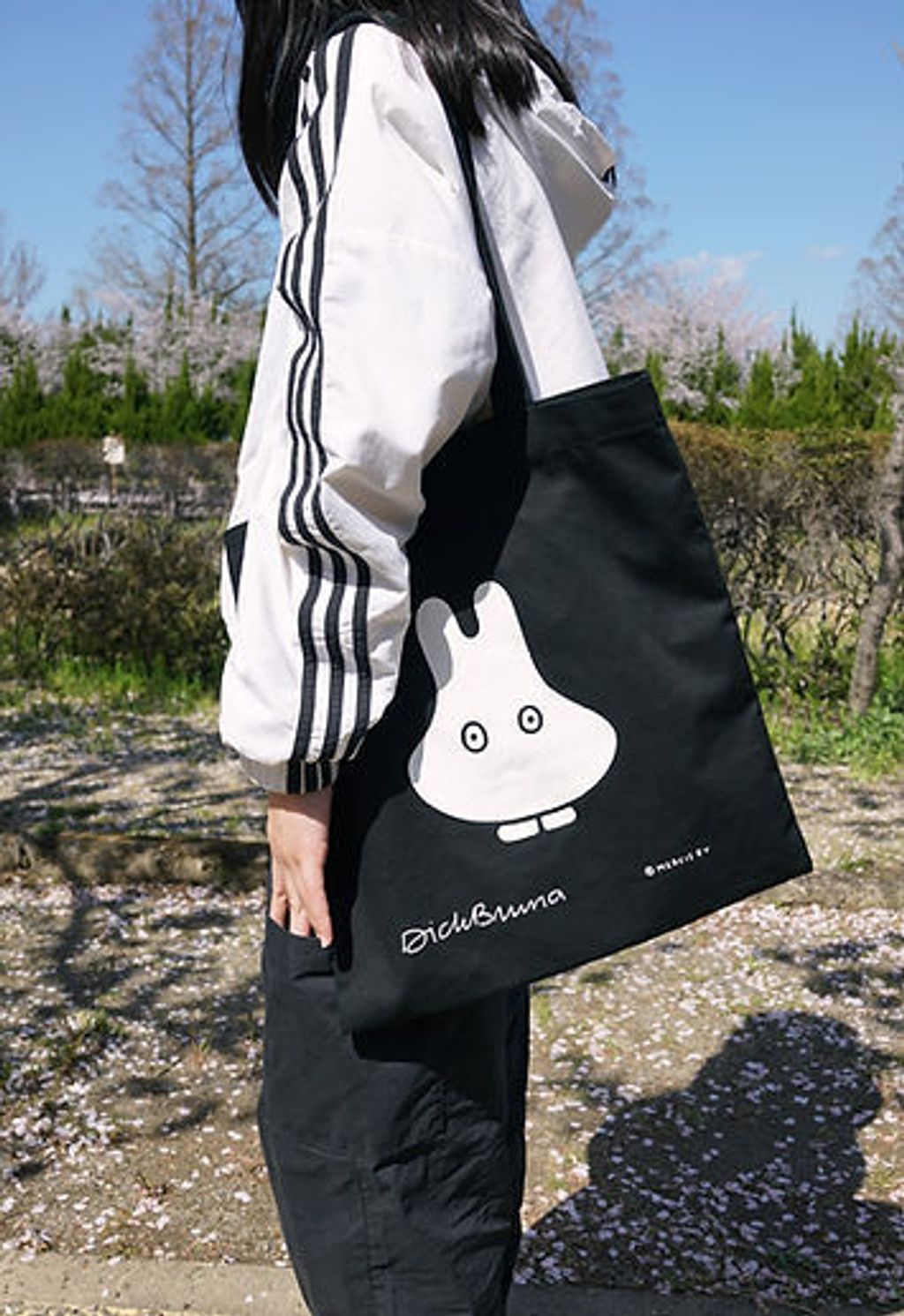 fe4311_0bbc566d915941d98816f6b6488bdbf2~mv2