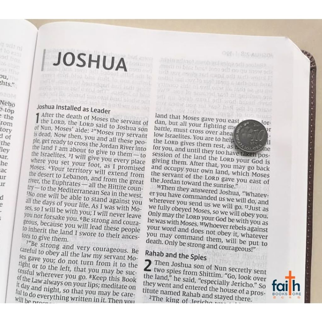 malaysia-online-christian-bookstore-faith-book-store-english-holy-bible-new-international-version-niv-value-thinline-bible-large-print-leathersoft-imitation-leather-chocolate-zondervan-9780310448532-7