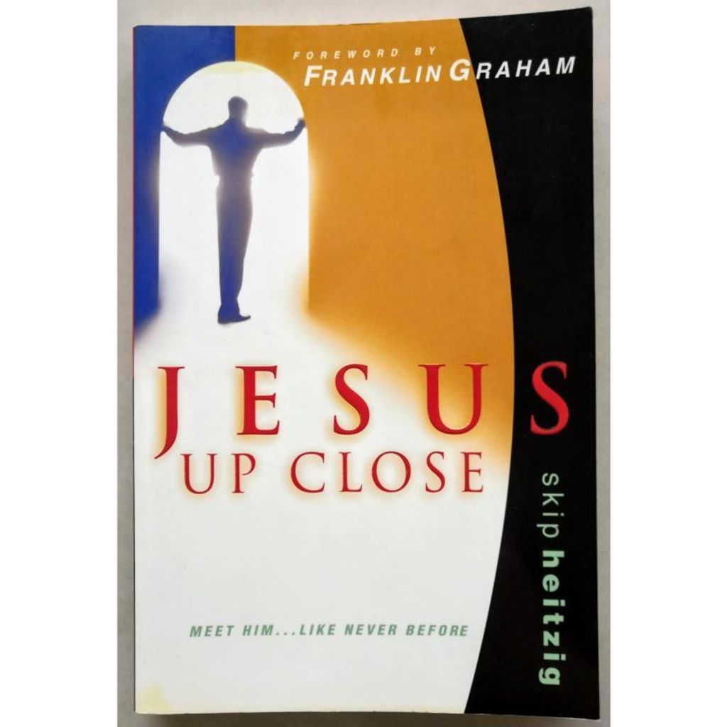faith-book-store-english-used-book-skip-heitzig-jesus-up-close-9780842336352-front-800x800.jpg