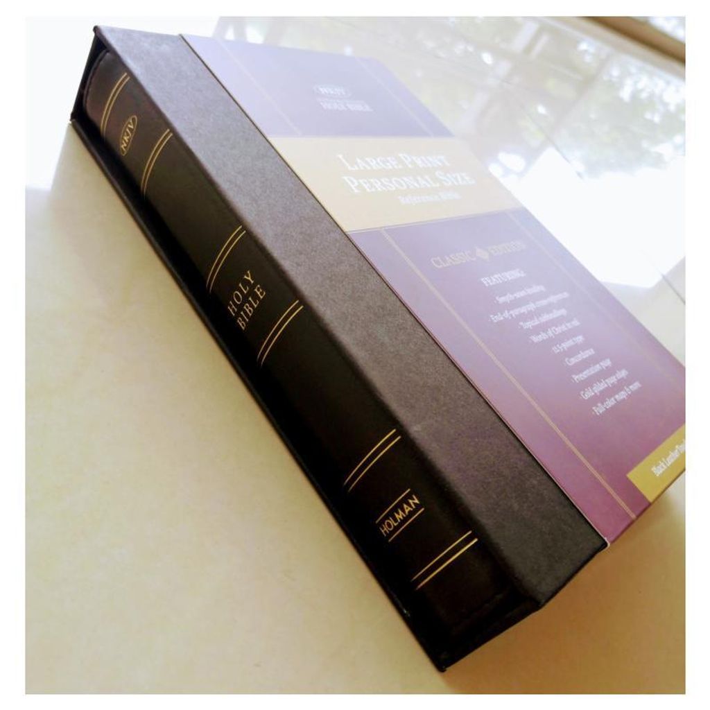 faith-book-store-english-bible-holman-side-800x800.jpg