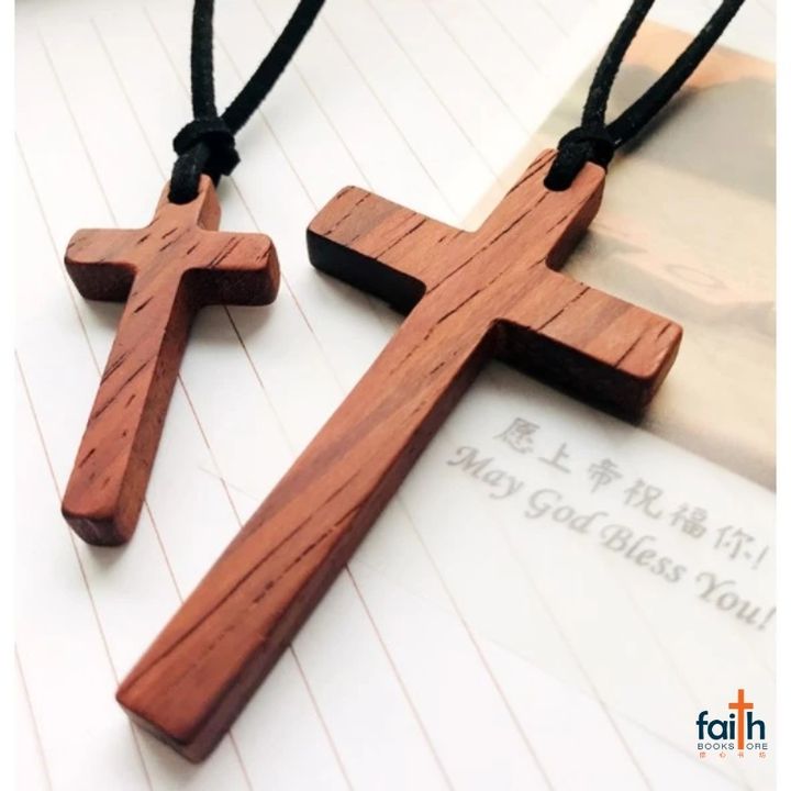 malaysia-online-christian-bookstore-faith-book-store-red-wood-cross-car-hanging-accessory-ornament-necklace-decoration-红木-十字架-项链车挂-favor-bookstore-800x800-2