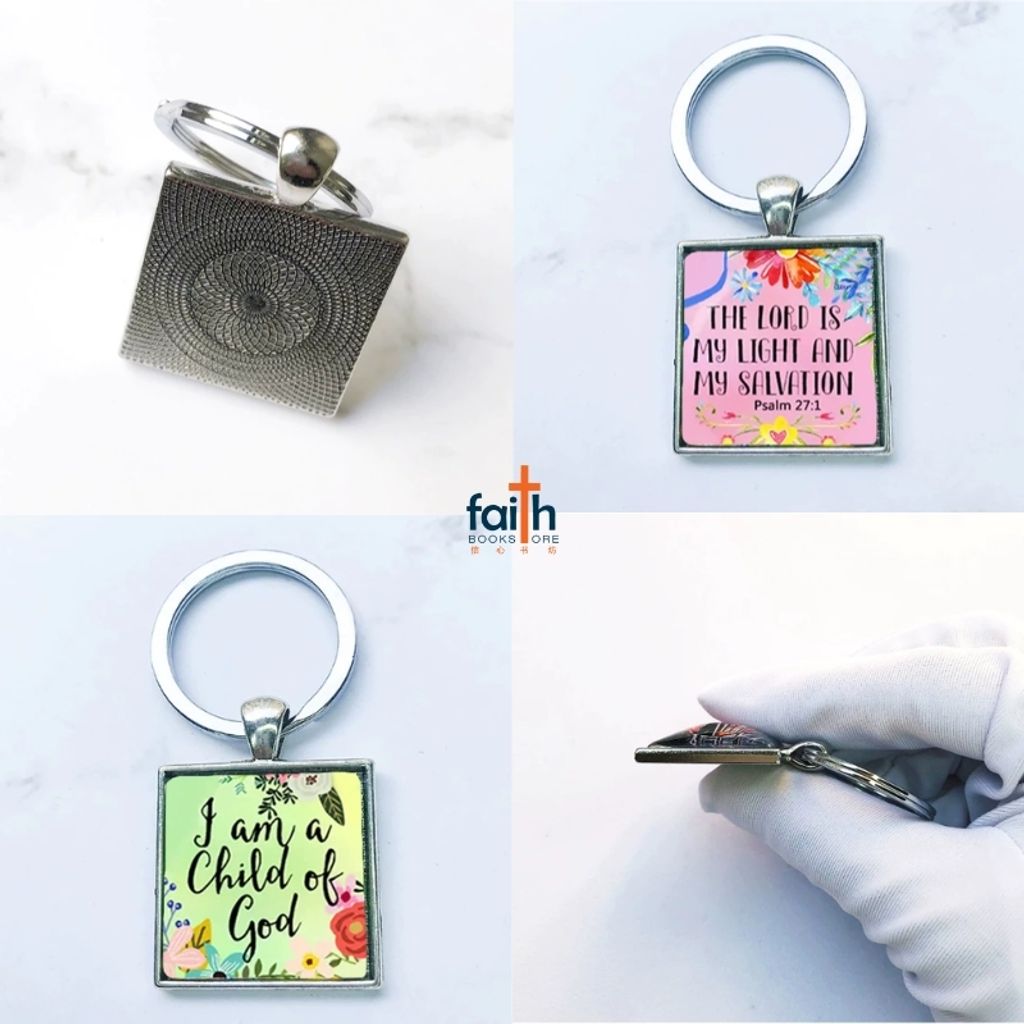 malaysia-online-christian-bookstore-faith-book-store-timeless-gem-square-keychain-english-bible-verse-scripture-metal-epoxy-keychains-时光-宝石-方形-钥匙-扣-favor-bookstore-4