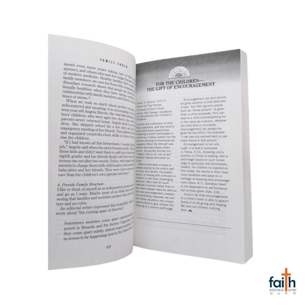 malaysia-online-christian-bookstore-faith-book-store-english-book-family-shock-keeping-families-strong-in-the-midst-of-earthshaking-change-gary-r-collins-tyndale-0842317570-soft-cover-special-discount-6