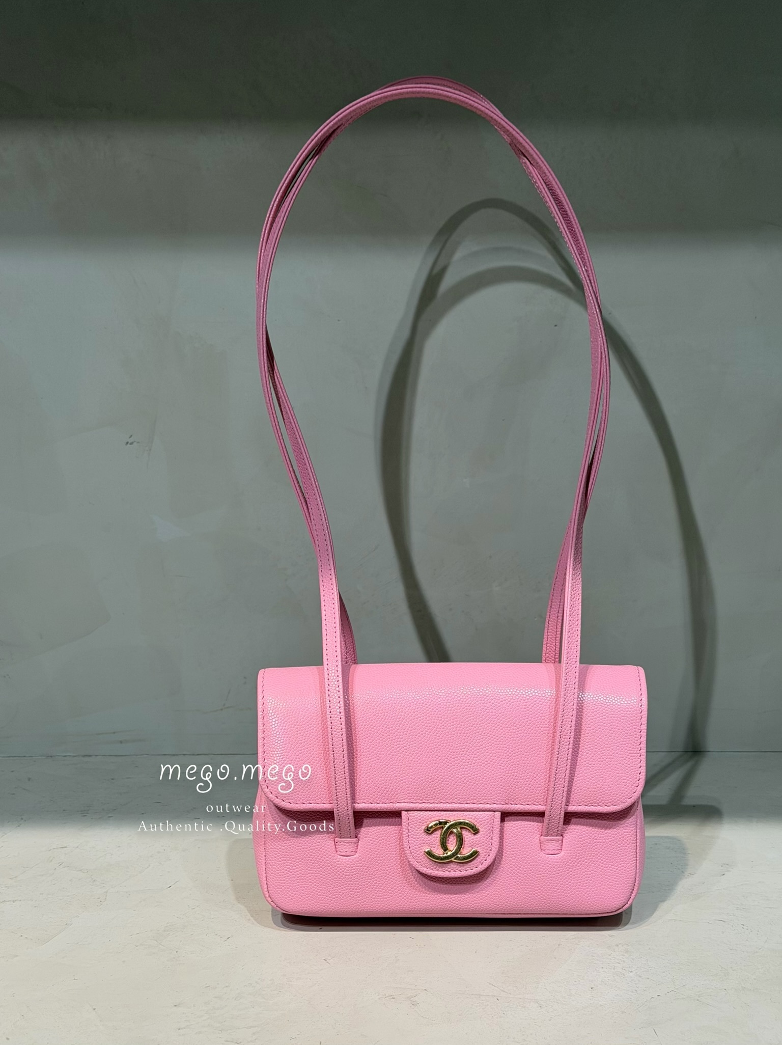 FB0143C7-DE81-4806-B40F-CA7B912530DE