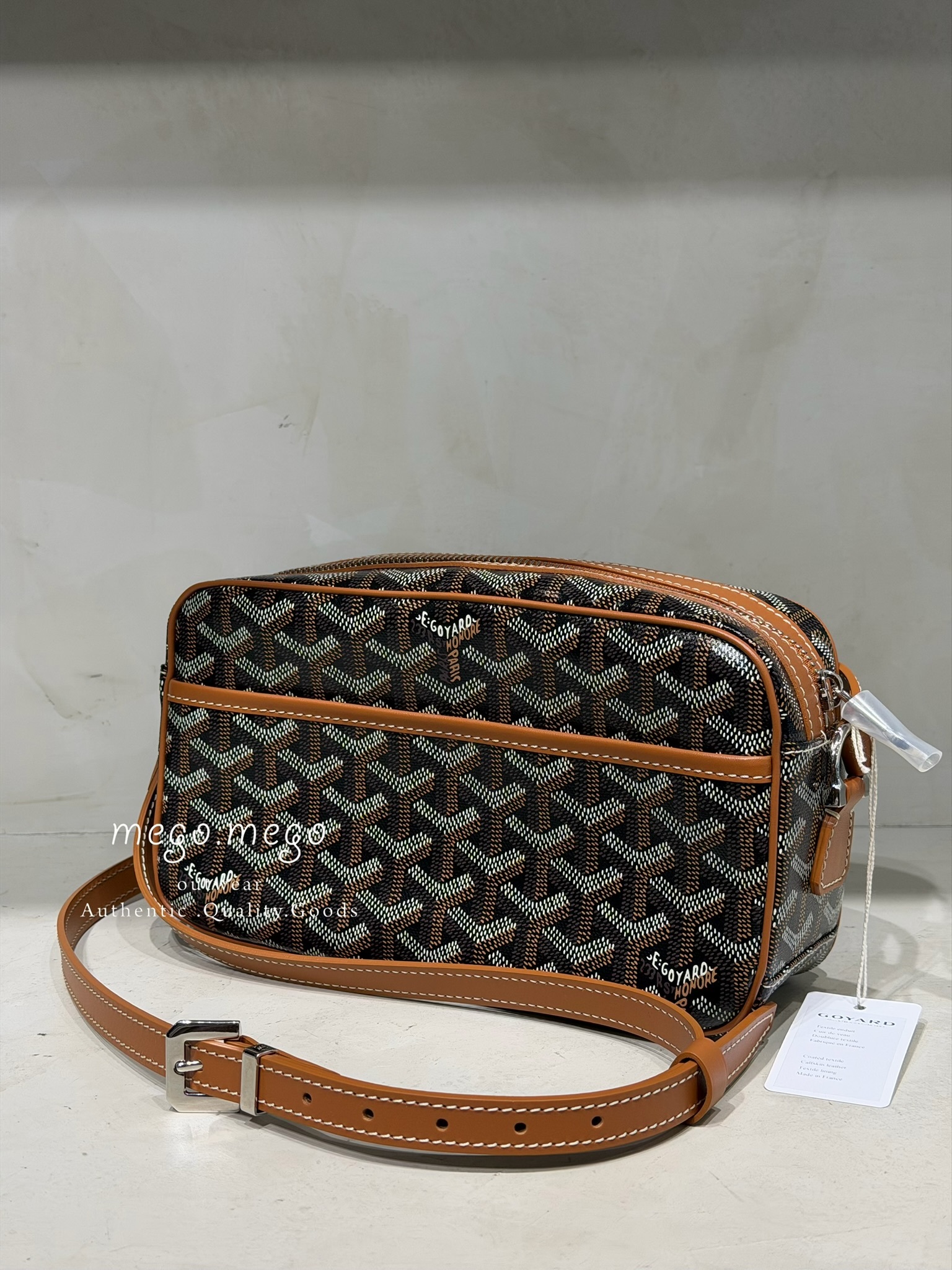 6E31ECE2-FE10-4A09-BD4B-6ABABC68B6D0