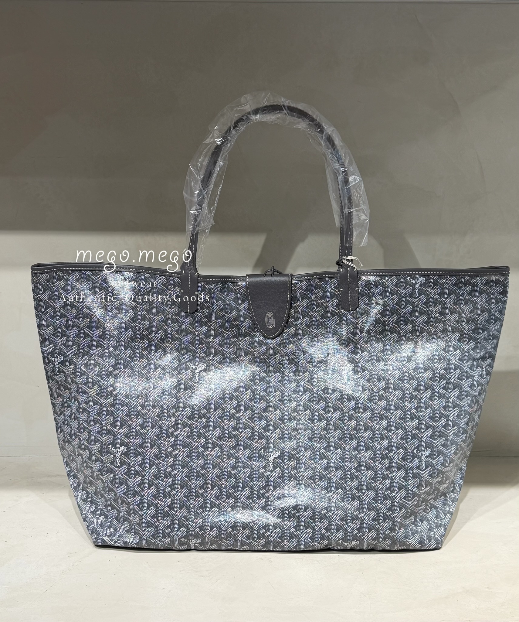 6F9C2A72-7870-48E0-B239-C290180BAFC9