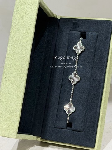 4B441740-5ED2-4AFD-B468-F588CAA76CD8_4_5005_c