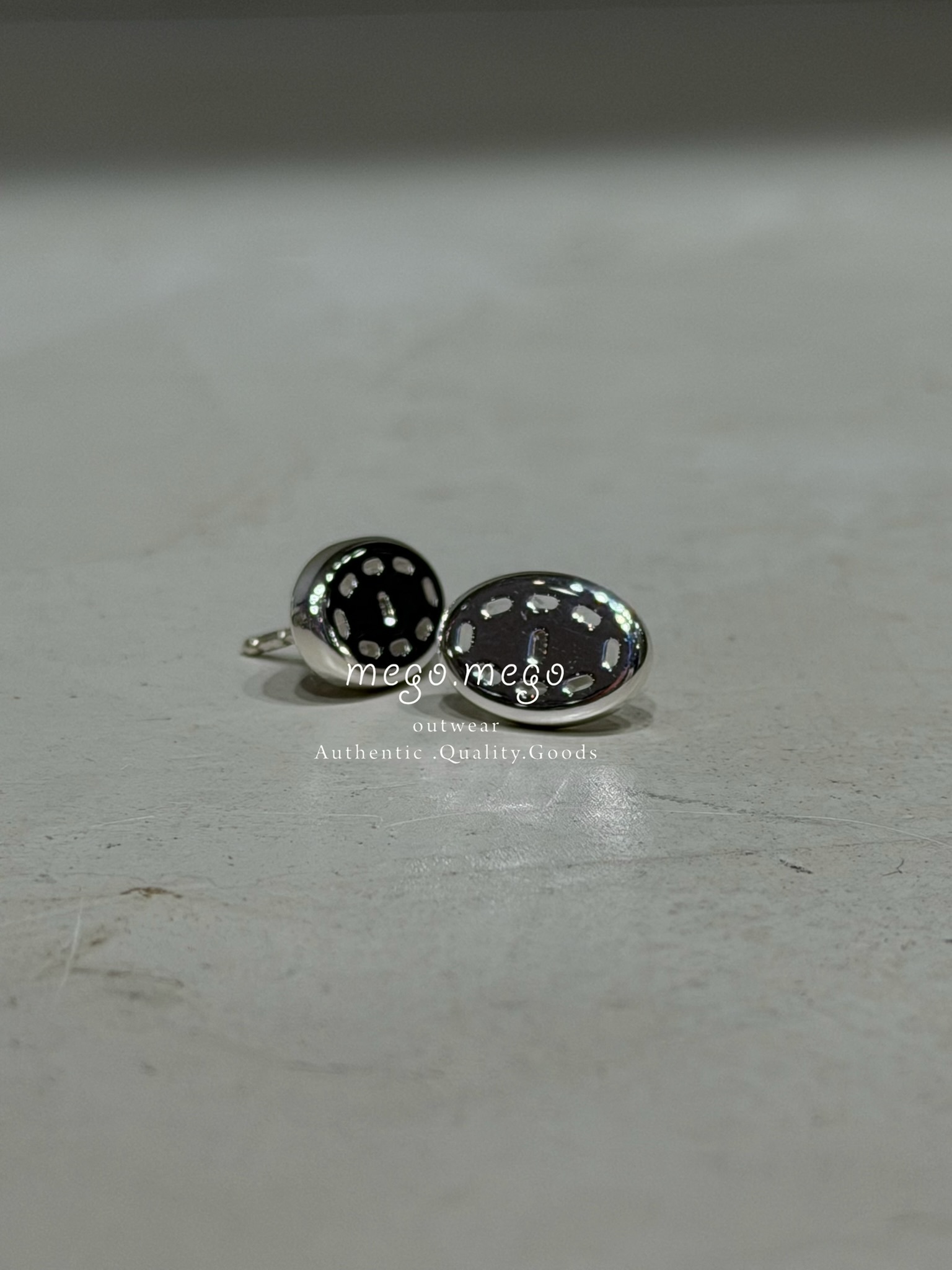 B6259AA4-331D-4F72-9025-7435961657B3