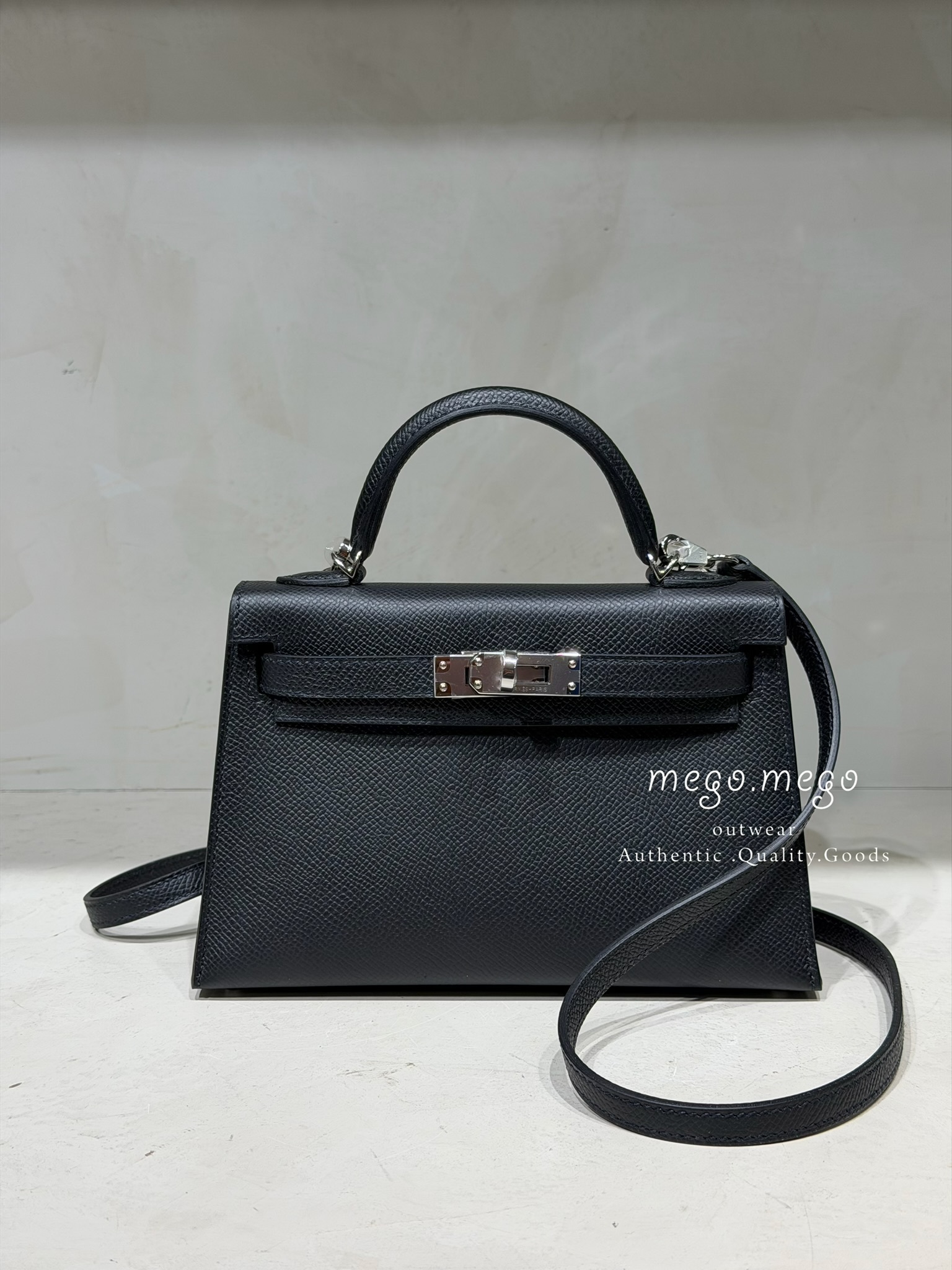 3761FCEB-E080-4812-B63A-79DB55F99C54