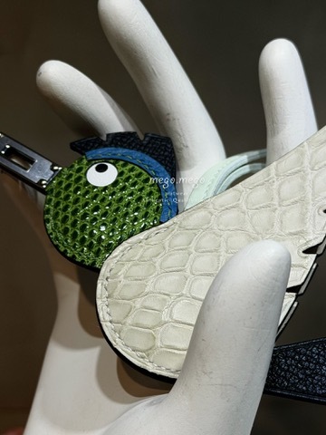 4F11E3DD-351D-4C8C-B534-6ED7622AC5FD_4_5005_c