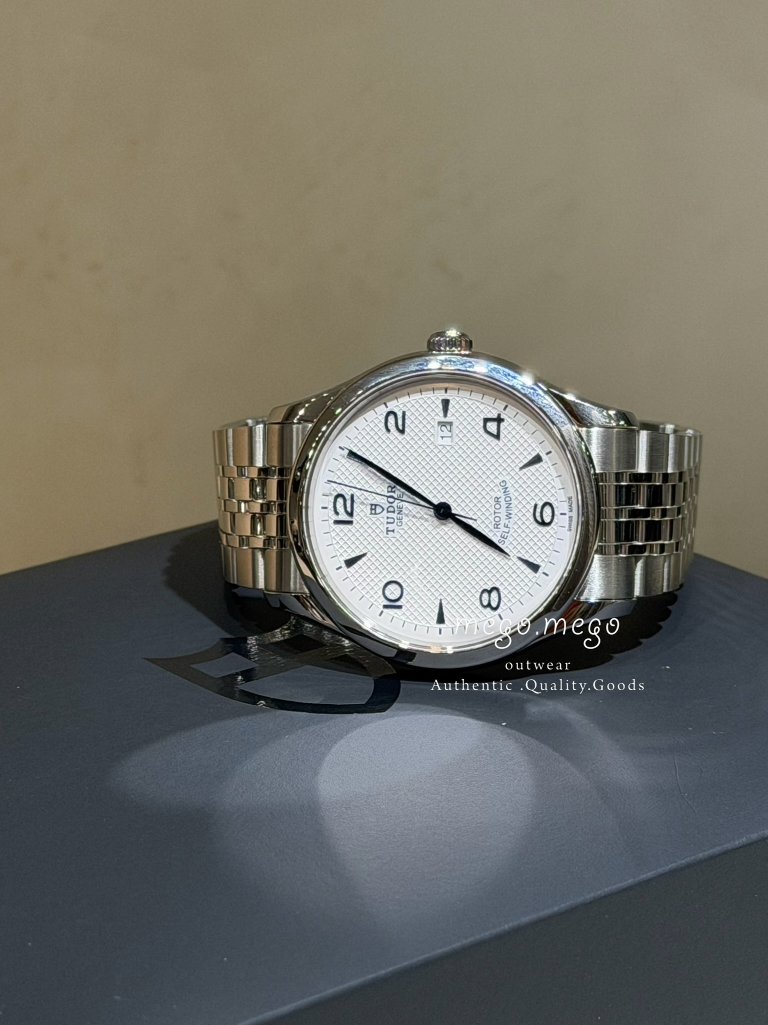 4CDDAF6F-9FE5-40F4-8A28-4EE17FCFF7DA